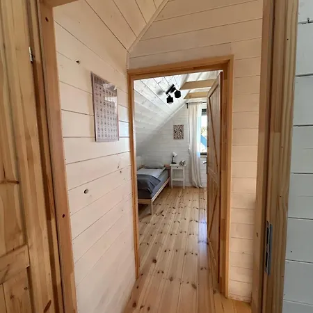 Sowi Sierp W Gorach Sowich Шале *